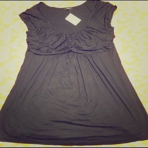 NWT Soprano Plus Size Cap Sleeve Empire Top